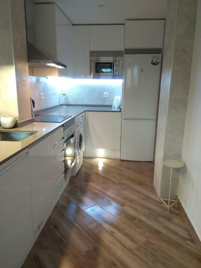 Apartamento A 150 Metros Del Mar, Parking Y Wifi Salobrena Luaran gambar