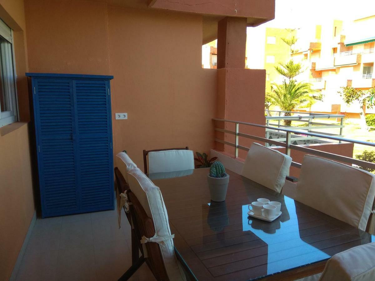 Apartamento A 150 Metros Del Mar, Parking Y Wifi Salobrena Luaran gambar