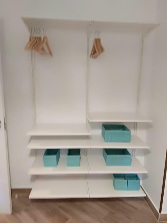 Apartamento A 150 Metros Del Mar, Parking Y Wifi Salobrena Luaran gambar